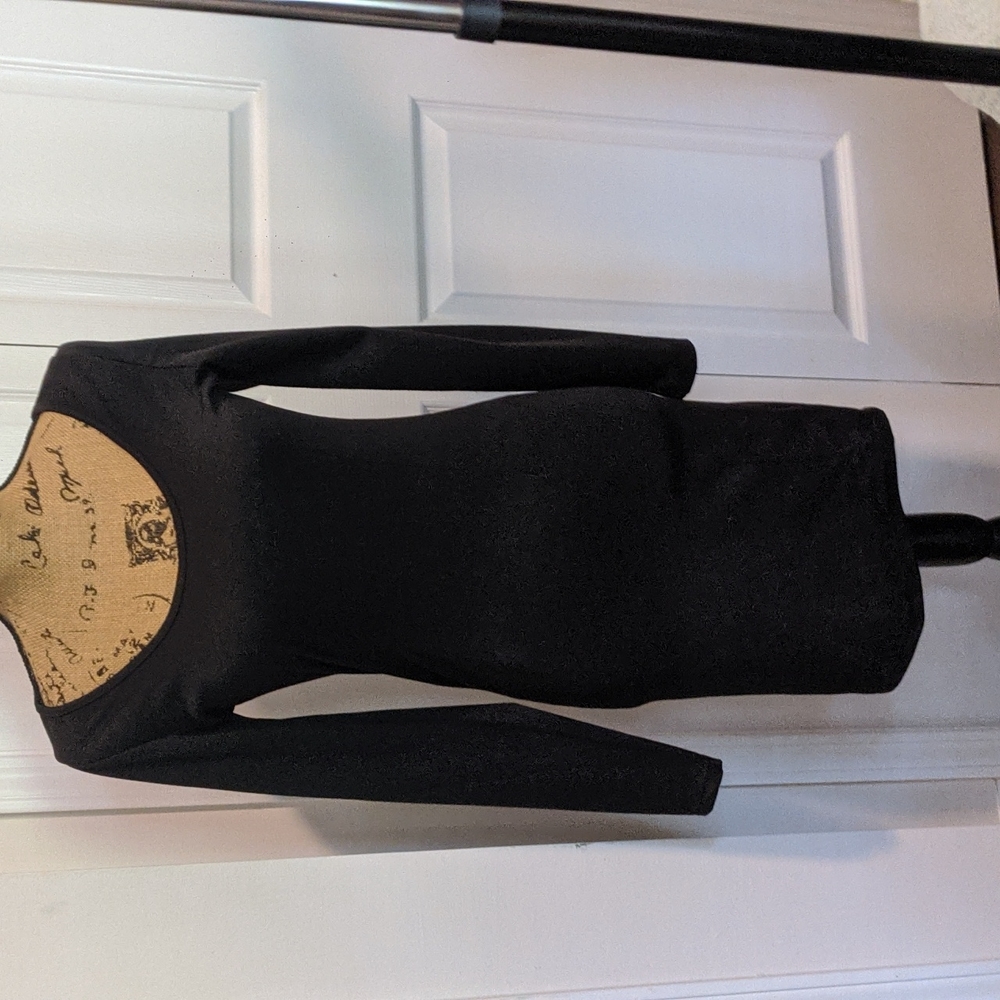 Nikki Minaj brand fitted black dress *donating Soon
